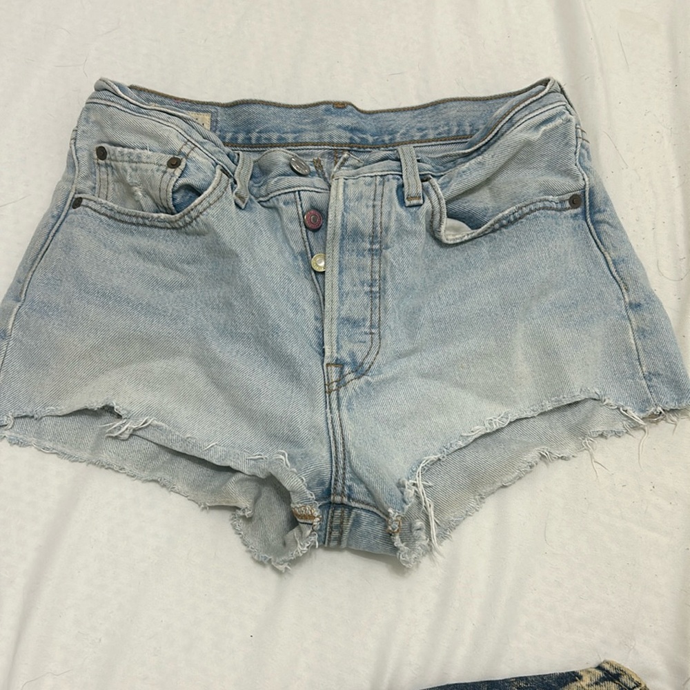 Denim Levi’s shorts